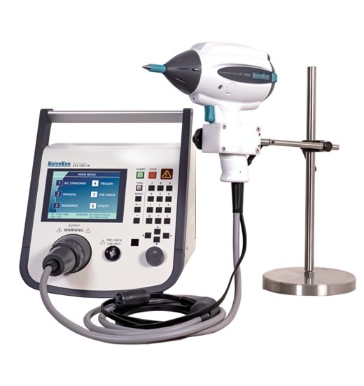 静電気試験器 ESS-S3011A と 放電ガン GT-30RB